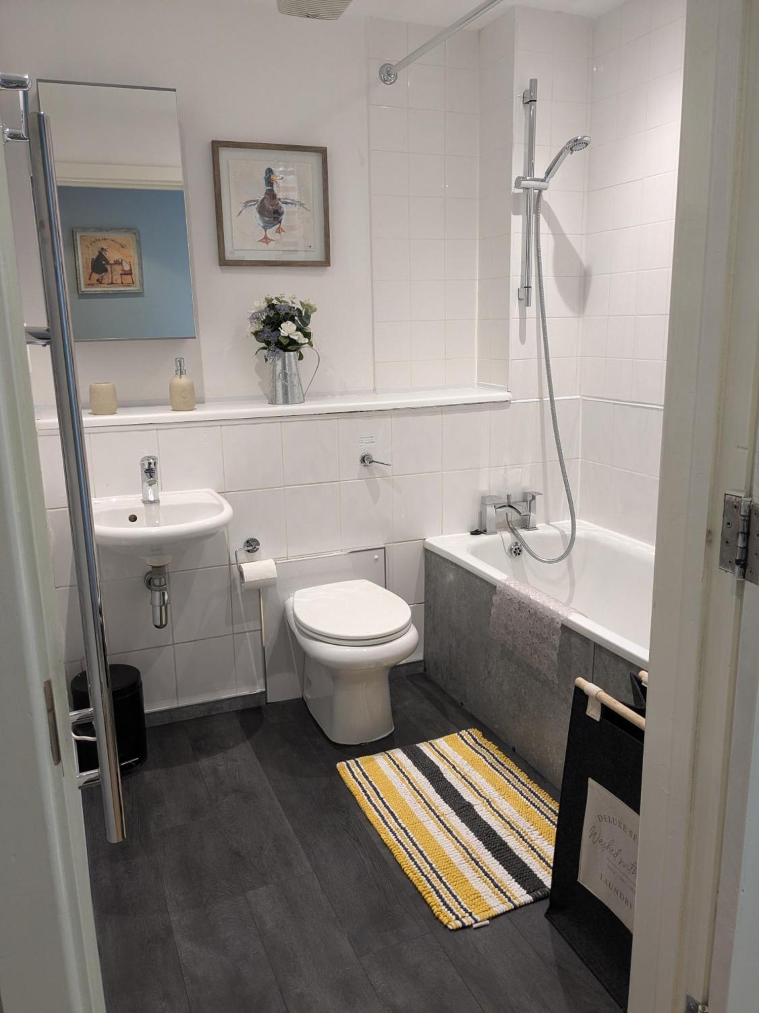 Stunning Modern Coventry City Centre Apartment Ngoại thất bức ảnh