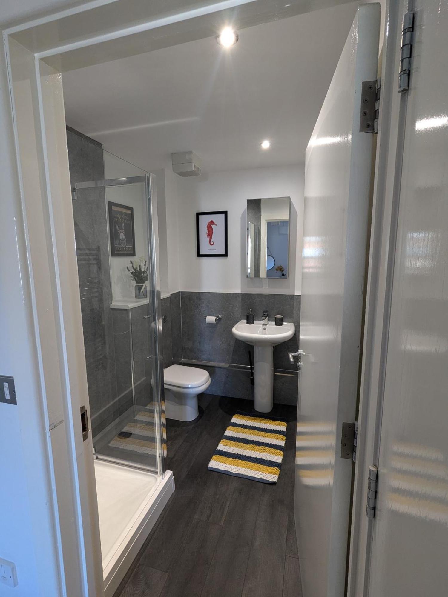 Stunning Modern Coventry City Centre Apartment Ngoại thất bức ảnh